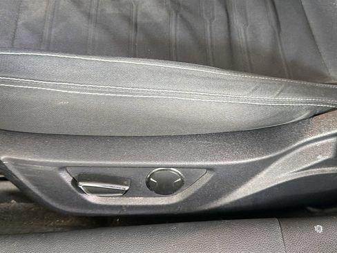Used 2015 Ford Mustang GT RWD image 22