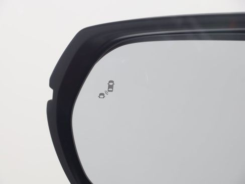 Used 2022 Honda CR-V Touring image 25