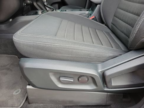 Used 2022 Ford Ranger XLT w/ Equipment Group 302A High image 5