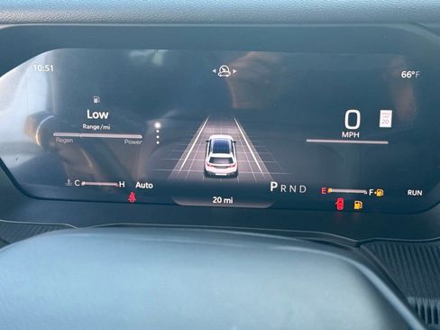 New 2026 Jeep Cherokee Overland image 19