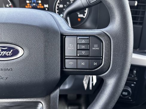 New 2026 Ford F550 4x4 Crew Cab image 21