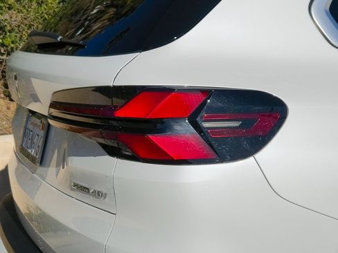 Used 2025 BMW X5 sDrive40i w/ Parking Assistance Package image 7