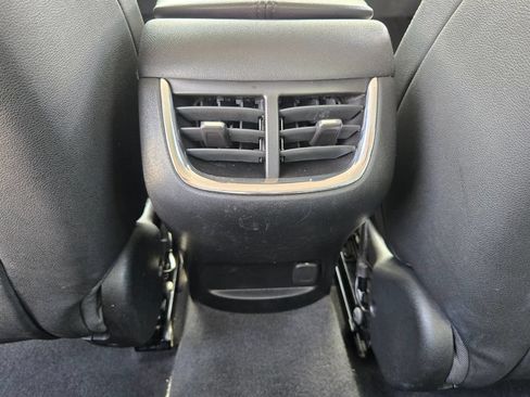 Used 2022 Chevrolet Malibu LT w/ Leather Package FWD image 12