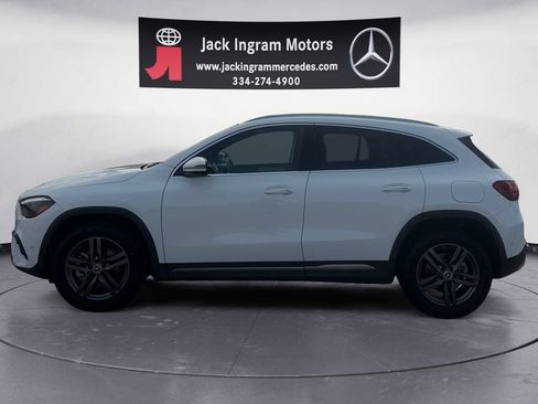 Certified 2025 Mercedes-Benz GLA 250 image 2