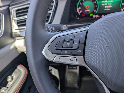 New 2026 Volkswagen Atlas Peak Edition AWD/4WD image 28