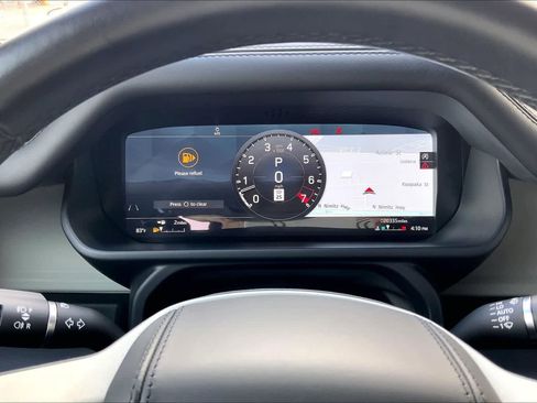 Used 2022 Land Rover Defender 110 X-Dynamic HSE image 18