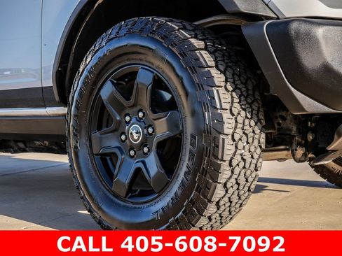 Used 2024 Ford Bronco Black Diamond AWD/4WD image 13