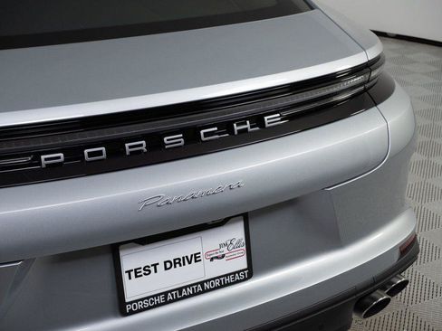 New 2026 Porsche Panamera image 36