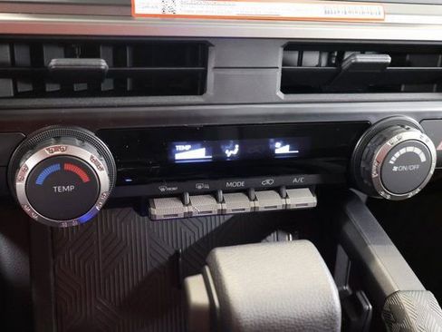 Certified 2025 Toyota 4Runner SR5 image 23