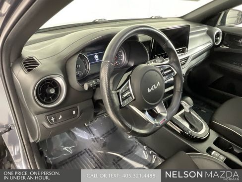 Used 2024 Kia Forte GT-Line image 32