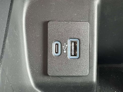 Used 2021 Ford F150 XLT w/ Equipment Group 301A Mid image 22