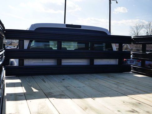 Used 2015 Ford F550 2WD SuperCab Super Duty image 12