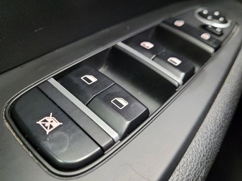 Used 2023 Kia Forte LX FWD image 27