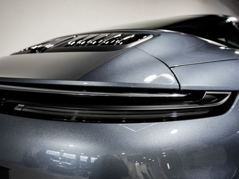 Used 2025 Porsche 911 Targa 4 GTS AWD/4WD image 43