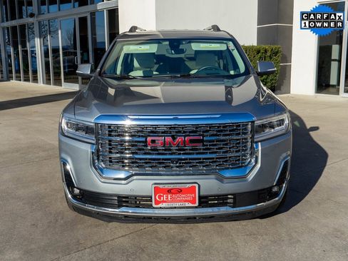 Used 2023 GMC Acadia Denali w/ Denali Ultimate Package image 2