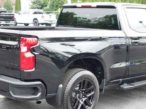 Used 2024 Chevrolet Silverado 1500 Custom AWD/4WD image 11