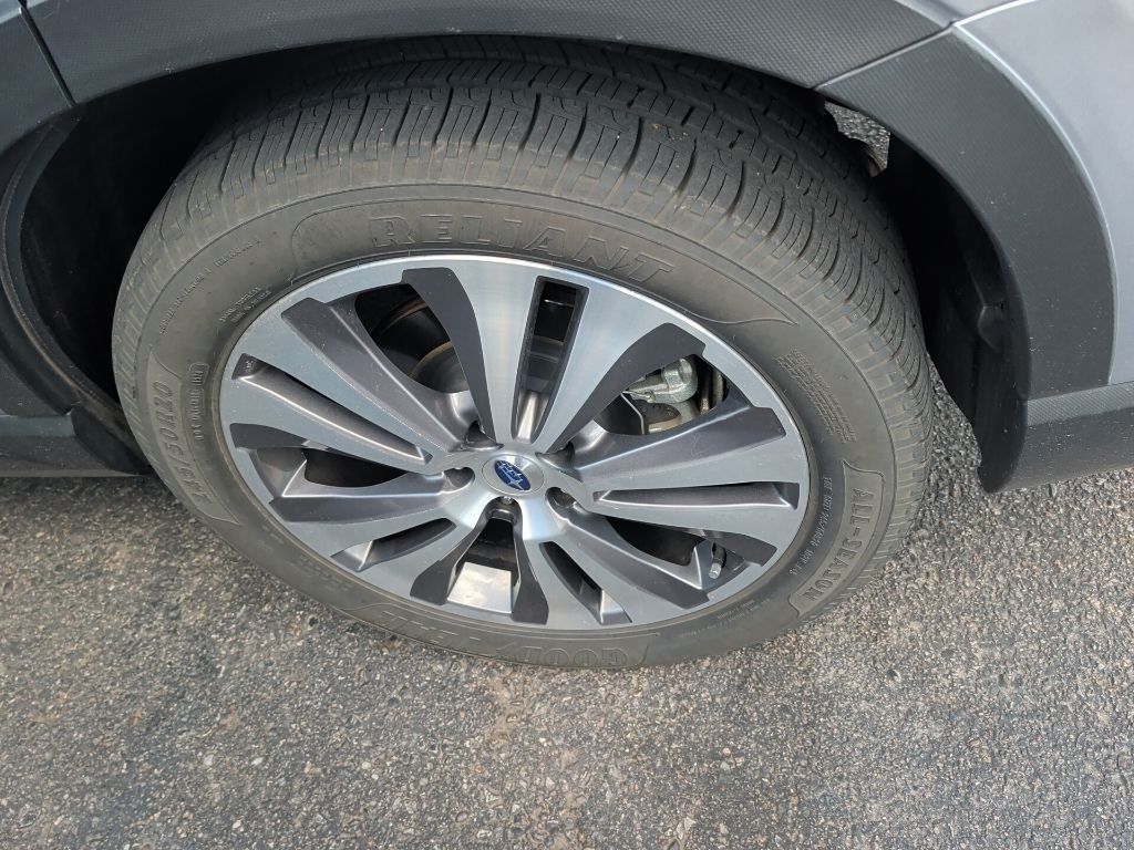 Used 2021 Subaru Ascent Touring AWD/4WD image 12