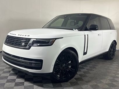 New 2025 Land Rover Range Rover SE