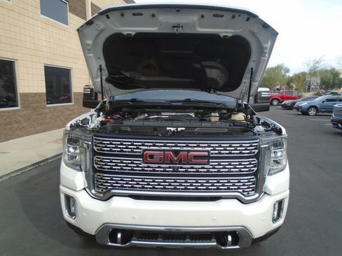 Used 2021 GMC Sierra 2500 Denali w/ Denali Ultimate Package image 40
