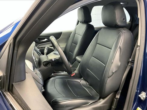 Used 2022 Chevrolet Equinox LT image 16