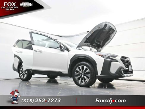 Used 2024 Subaru Outback Touring XT AWD/4WD image 34