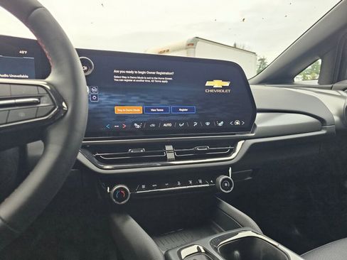 New 2026 Chevrolet Equinox EV RS image 15