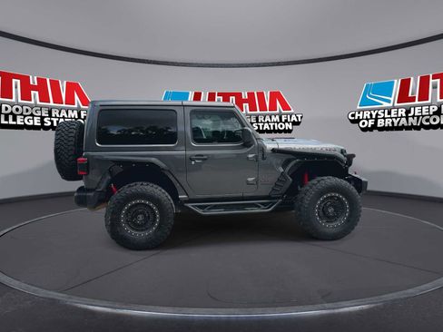 Used 2020 Jeep Wrangler Rubicon AWD/4WD image 9