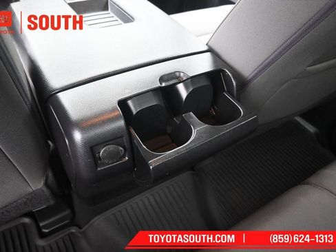Used 2014 Toyota Tundra SR5 w/ SR5 Upgrade Package AWD/4WD image 26