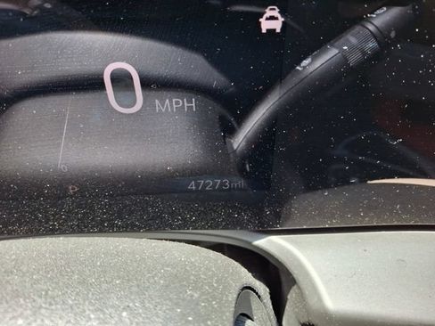 Used 2024 Buick Encore GX Preferred FWD image 3