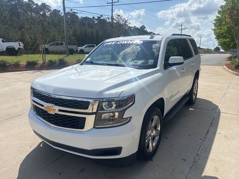 Used 2019 Chevrolet Tahoe LT image 3