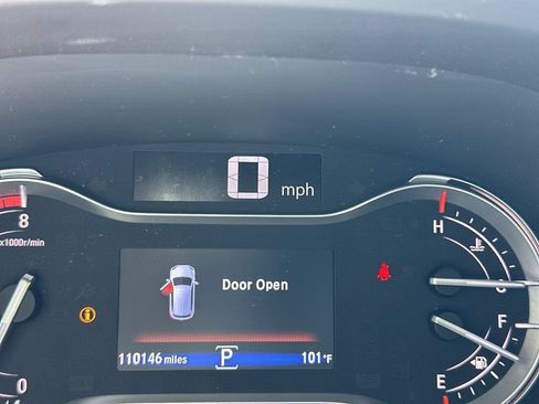 Used 2016 Honda Pilot EX-L image 4
