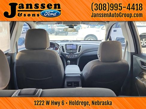 Used 2020 Chevrolet Equinox LT image 10