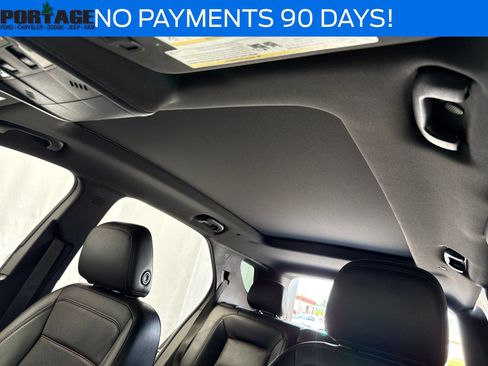 Used 2022 Chevrolet Equinox RS w/ RS Leather Package AWD/4WD image 25