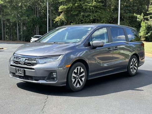 Used 2025 Honda Odyssey EX-L image 5