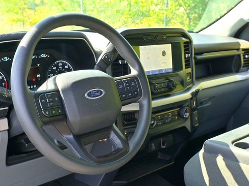Used 2023 Ford F150 XLT image 22
