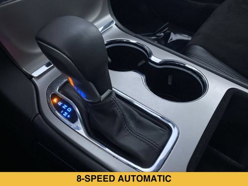 Used 2019 Jeep Grand Cherokee Altitude AWD/4WD image 8