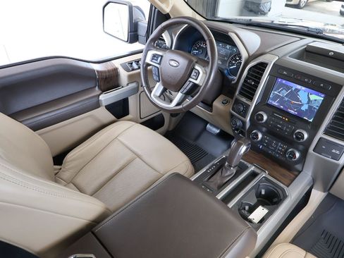 Used 2020 Ford F150 Lariat w/ Equipment Group 502A Luxury AWD/4WD image 15