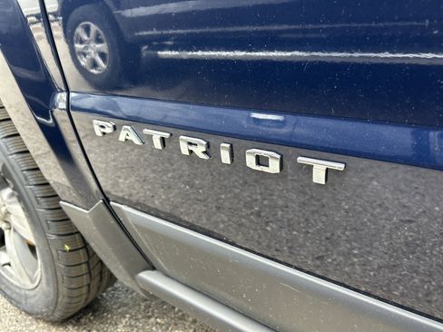 Used 2016 Jeep Patriot High Altitude AWD/4WD image 9