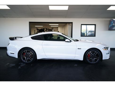 Used 2018 Ford Mustang GT Premium image 8