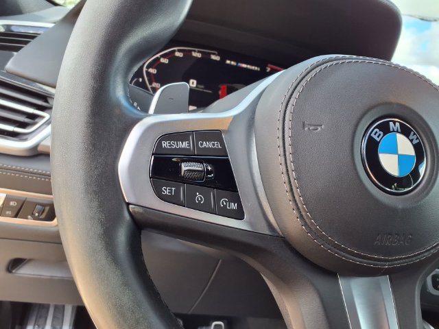 Used 2020 BMW X6 M50i w/ Premium Package AWD/4WD image 26
