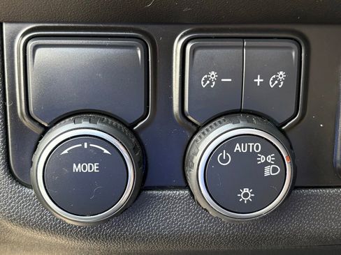Used 2023 Chevrolet Suburban RST w/ Max Trailering Package RWD image 31
