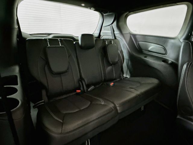 New 2027 Chrysler Pacifica Select FWD image 26