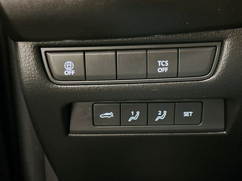 Used 2025 MAZDA CX-50 AWD 2.5 S w/ Premium Plus Pkg image 17