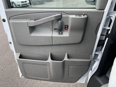 New 2026 GMC Savana 2500 Extended w/ Driver Convenience Package image 20