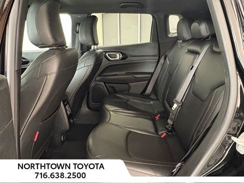 Used 2024 Jeep Compass Trailhawk AWD/4WD image 16