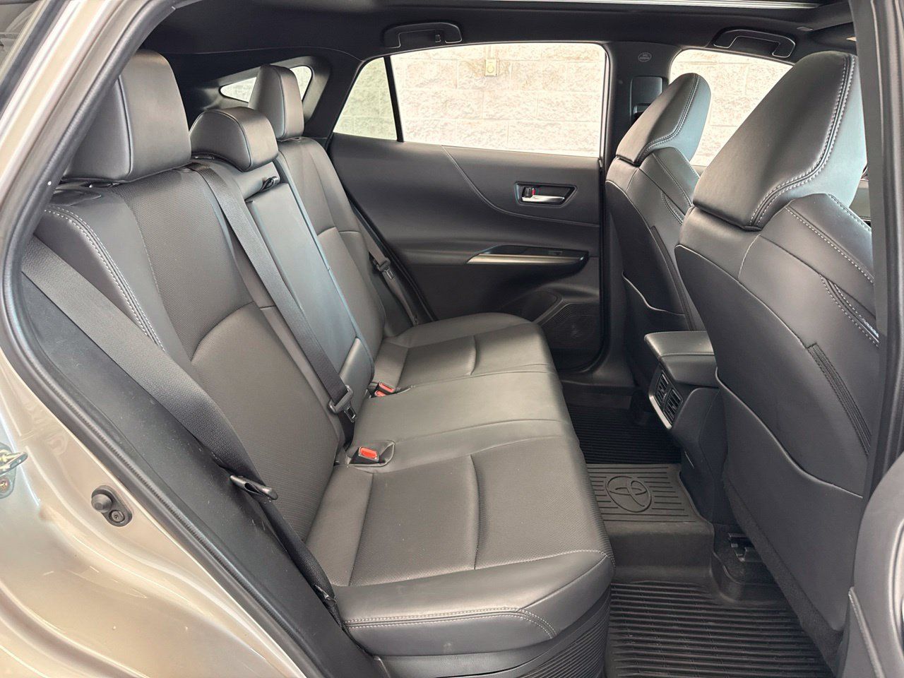 Used 2024 Toyota Venza Limited AWD/4WD image 41