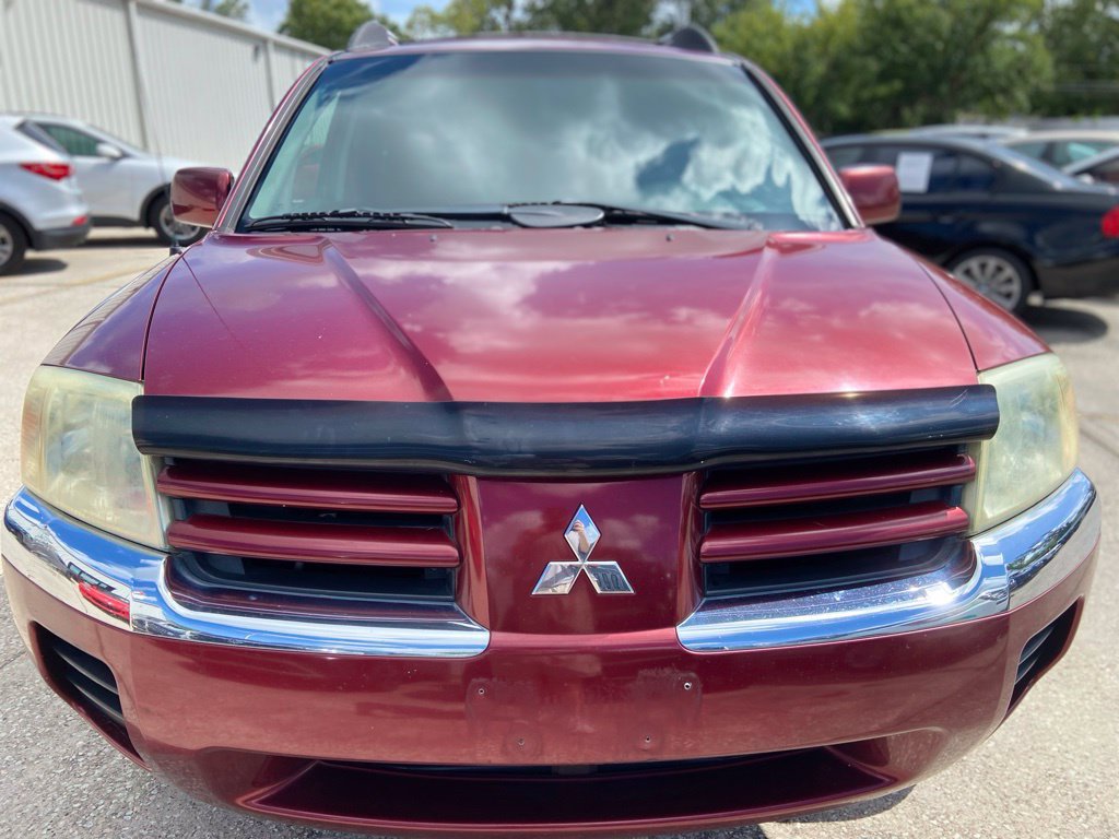 Used 2004 Mitsubishi Endeavor XLS AWD/4WD image 8