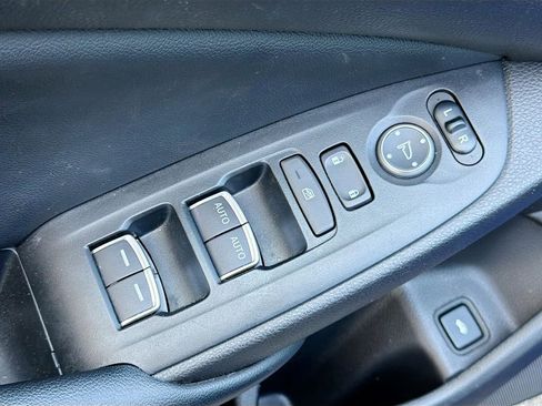 Used 2021 Honda Accord Sport image 17