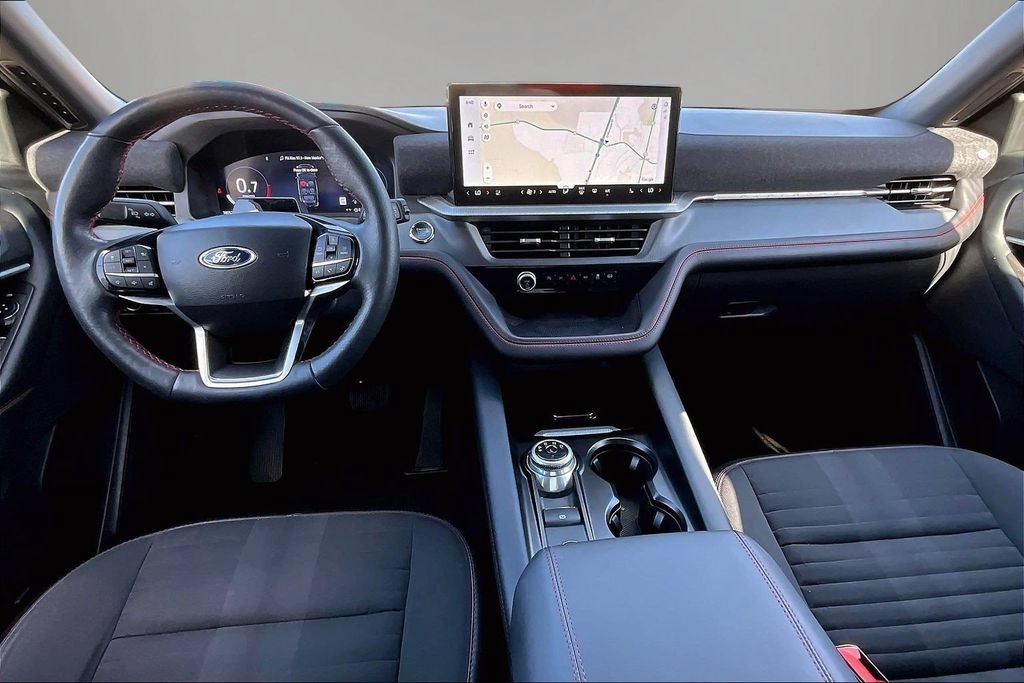 Used 2025 Ford Explorer ST-Line AWD/4WD image 7