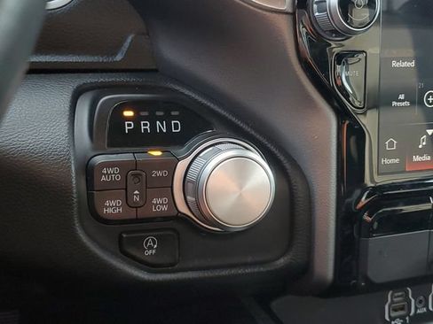 Used 2023 RAM 1500 Laramie AWD/4WD image 24